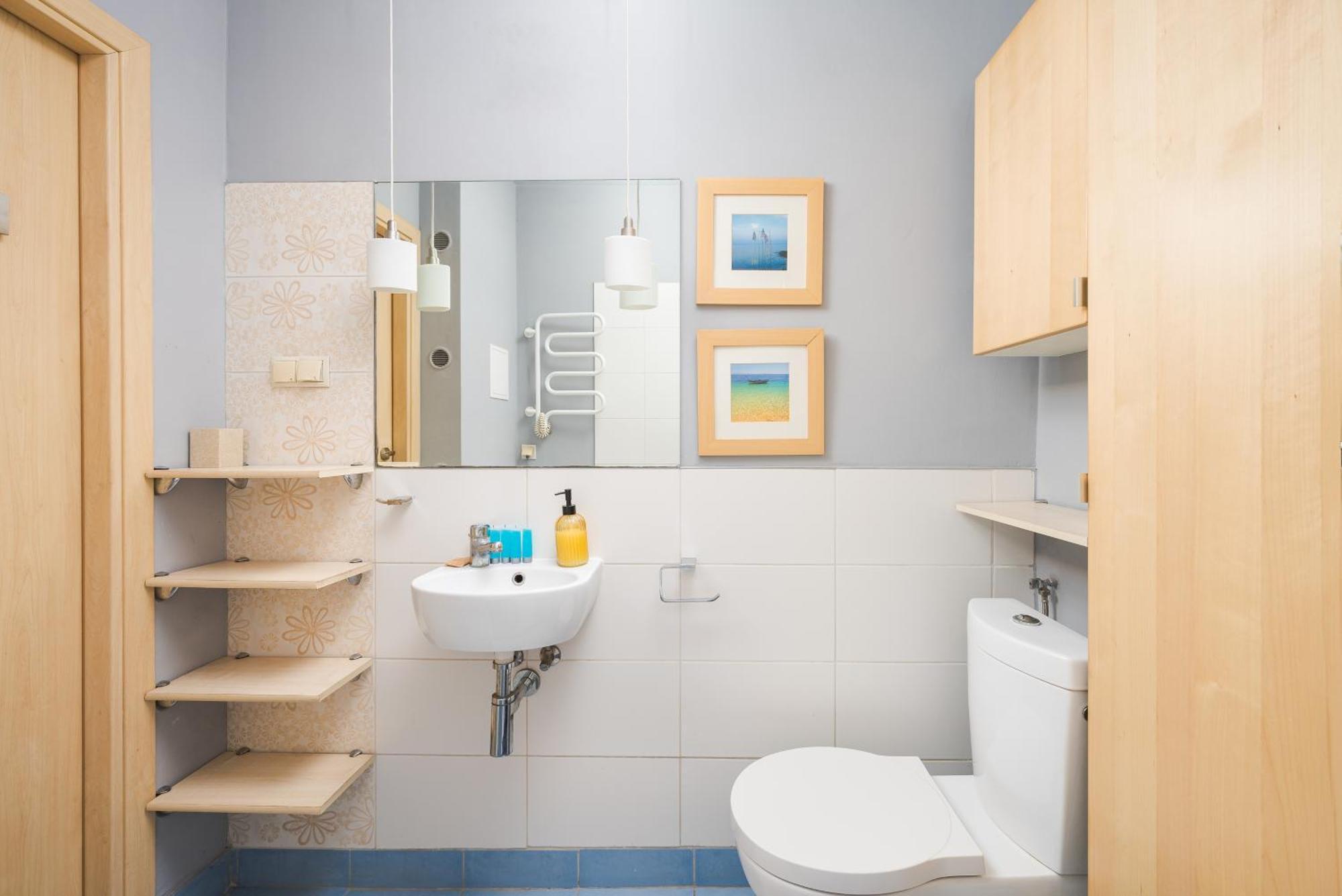 Stay With Friends In Warsaw Apartment ภายนอก รูปภาพ